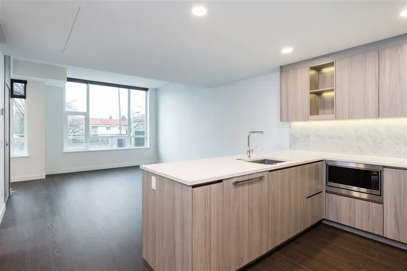 201 3300 KETCHESON ROAD - photo 1 of 25