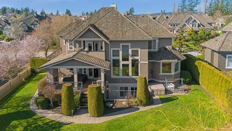 3928 159 STREET - photo 2 of 25