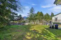 5689 PORPOISE BAY ROAD - thumbnail 5