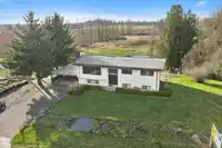 681 BRADNER ROAD - thumbnail 4