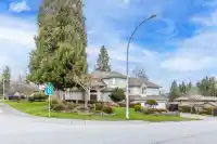 9012 162A STREET - thumbnail 3