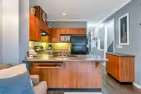 55 8737 161 STREET - thumbnail 5
