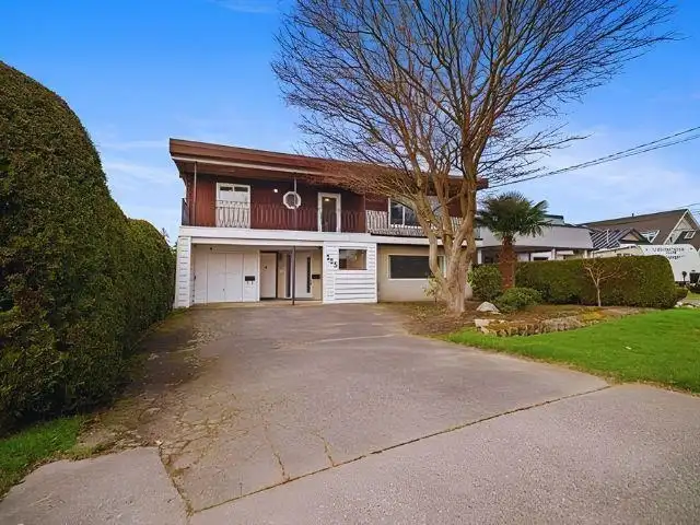 225 67A STREET - photo 1 of 23
