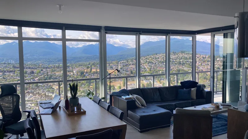 4707 4730 LOUGHEED HIGHWAY - photo 3 of 15