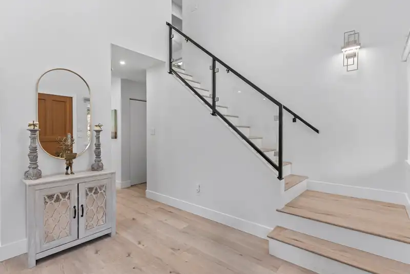 1018 PIA ROAD - photo 4 of 40