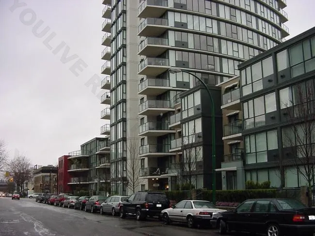 411 1483 W 7TH AVENUE - photo 2 of 25