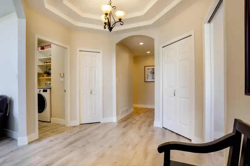 27 1881 144 STREET - photo 4 of 27