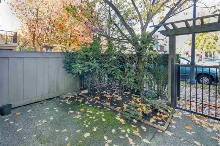 14 6300 ALDER STREET - photo 3 of 19