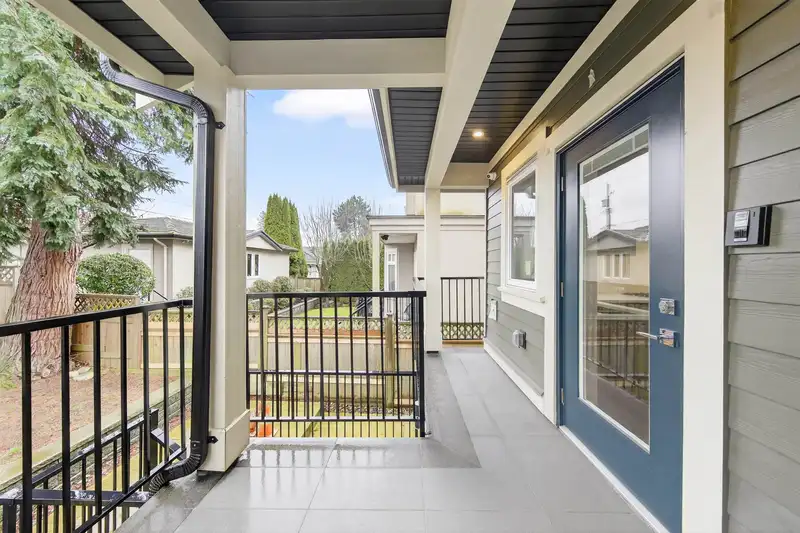 6532 ANGUS DRIVE - photo 3 of 39