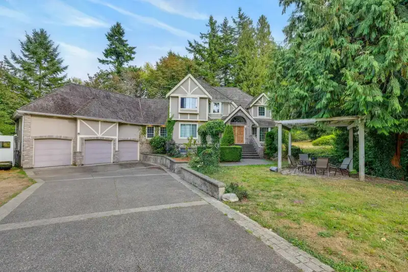 17588 28 AVENUE - photo 1 of 30