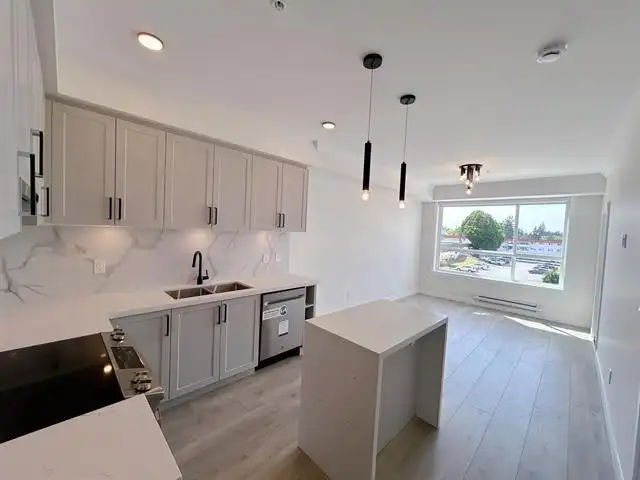 322 12109 223 STREET - photo 2 of 16