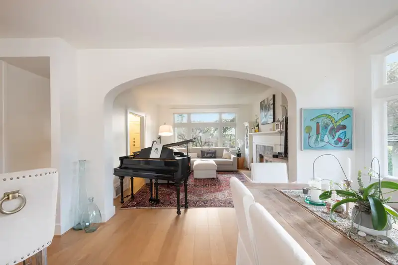 2047 FULTON AVENUE - photo 3 of 40