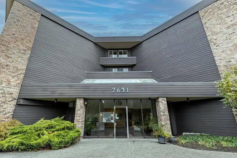 103 7631 STEVESTON HIGHWAY - photo 1 of 33