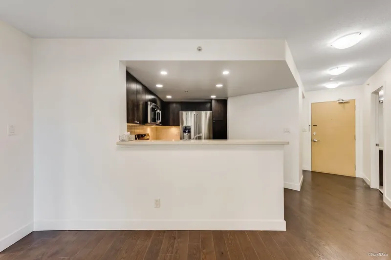 503 8180 LANSDOWNE ROAD - photo 4 of 25