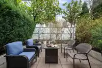 TH4 1889 ROSSER AVENUE - thumbnail 19