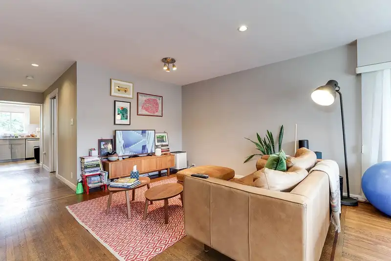3136 W 2ND AVENUE - photo 4 of 38