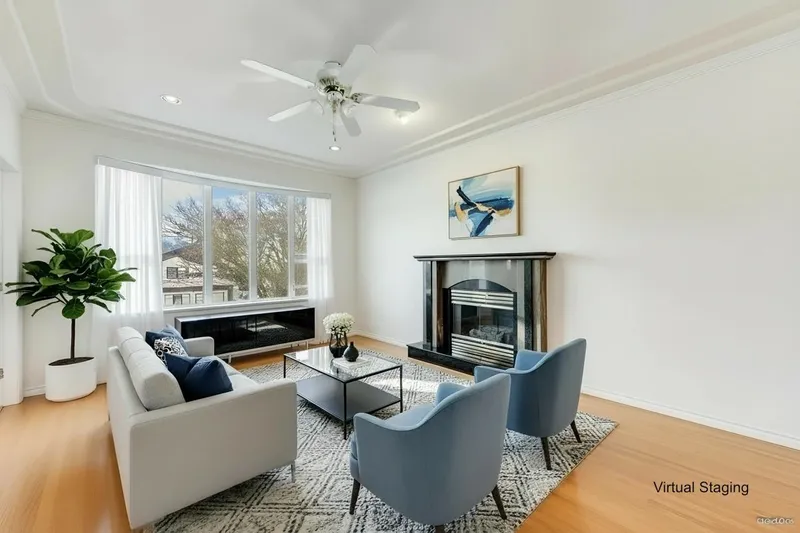 3056 ADANAC STREET - photo 4 of 25