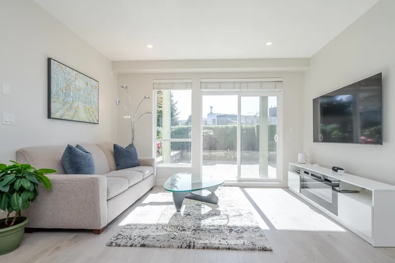 203 15850 26 AVENUE - photo 3 of 25