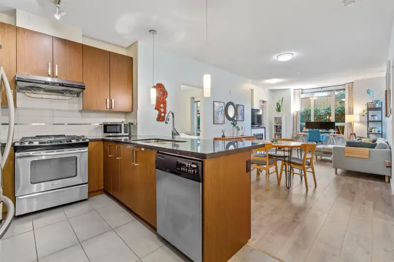 117 15918 26 AVENUE - photo 3 of 15
