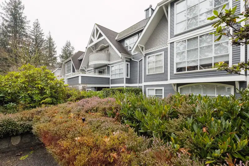 101 3377 CAPILANO CRESCENT - photo 3 of 40