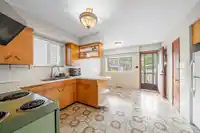 2634 PARKER STREET - thumbnail 7