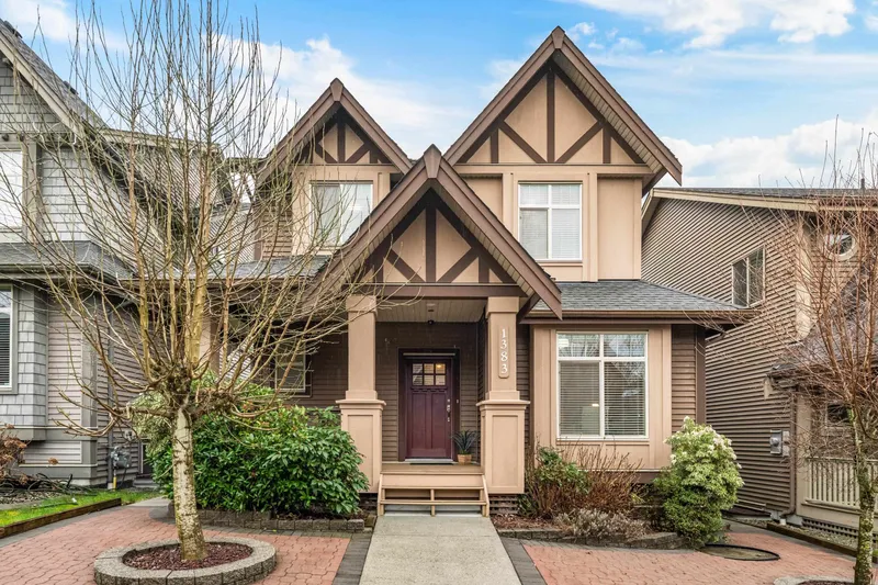 1383 TRAFALGAR STREET - photo 1 of 25