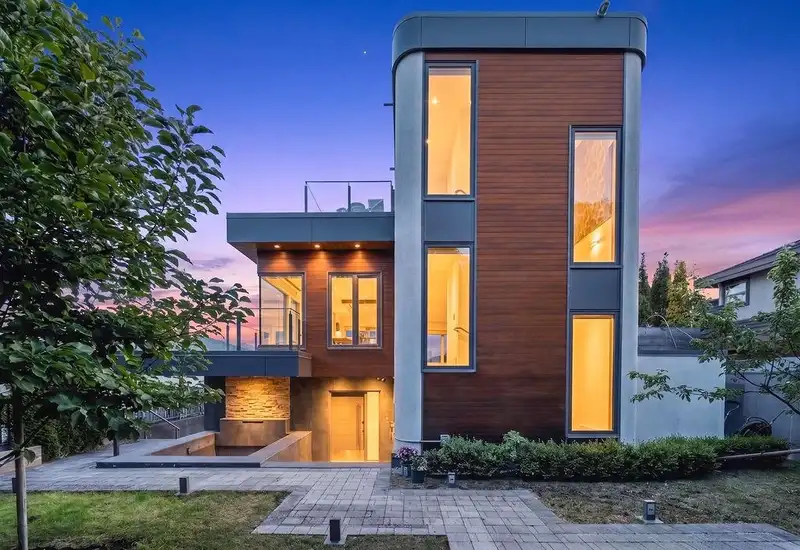 2863 W KING EDWARD AVENUE - photo 1 of 31