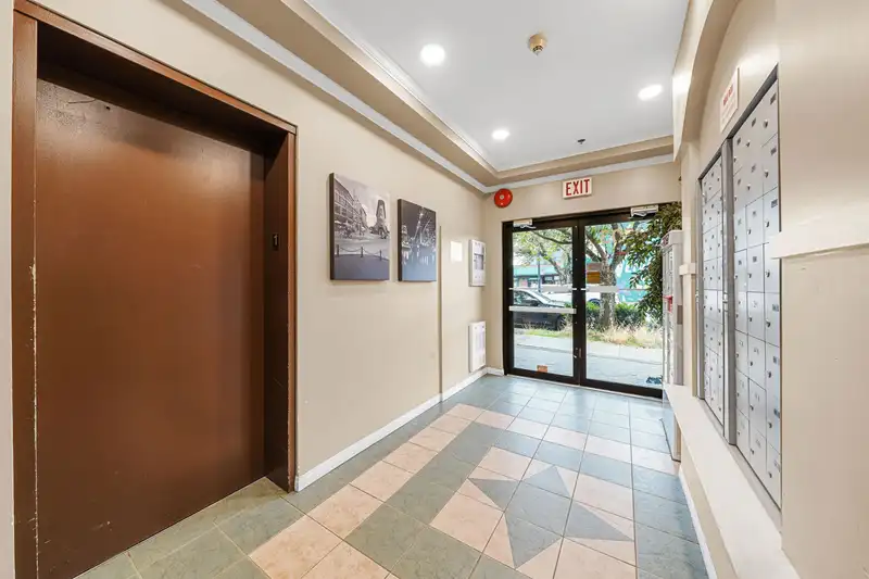 301 1503 W 66TH AVENUE - photo 2 of 18