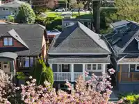 454 E 28TH AVENUE - thumbnail 2