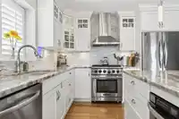 16457 10A AVENUE - thumbnail 11