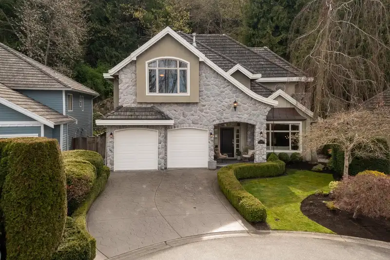 5228 GLEN ABBEY PLACE - photo 1 of 40