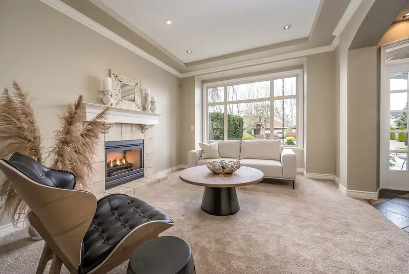 5228 GLEN ABBEY PLACE - photo 4 of 40