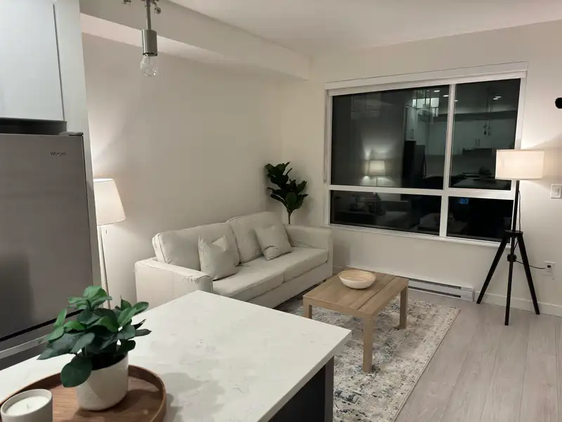 B401 20834 80 AVENUE - photo 1 of 10