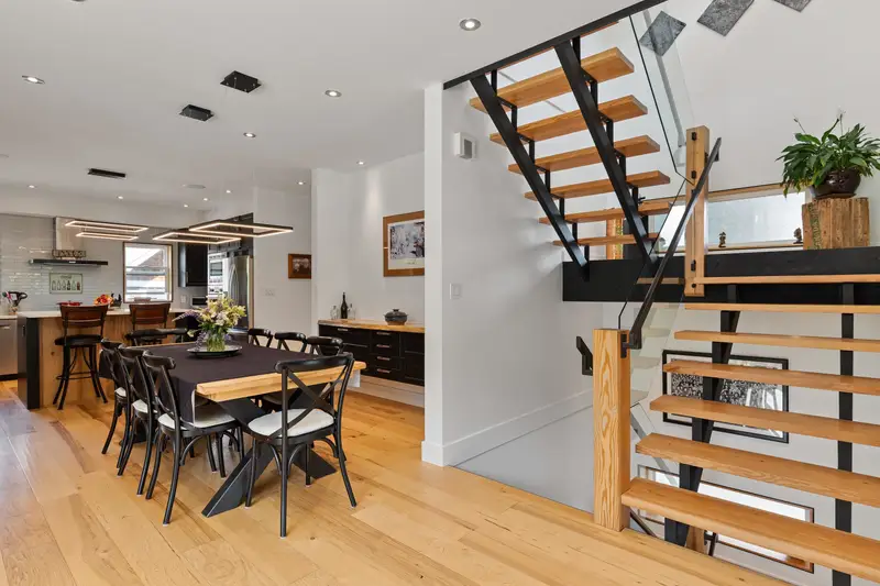 7456 DOGWOOD STREET - photo 3 of 25