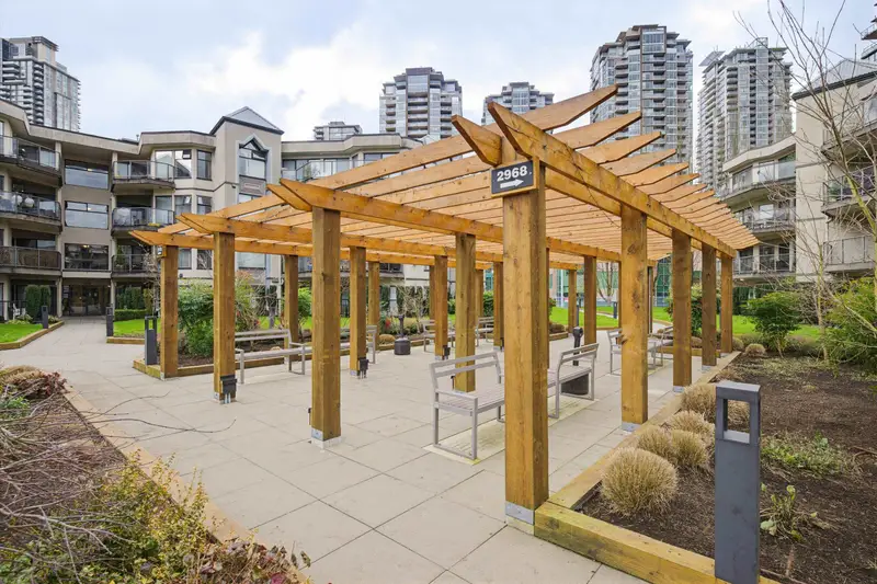 411 2968 BURLINGTON DRIVE - photo 3 of 25