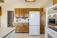 5247 57 STREET - thumbnail 11