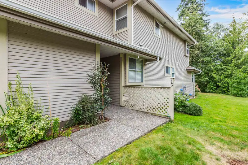 13 12071 232B STREET - photo 4 of 36
