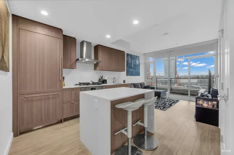 1805 2351 BETA AVENUE - photo 3 of 34