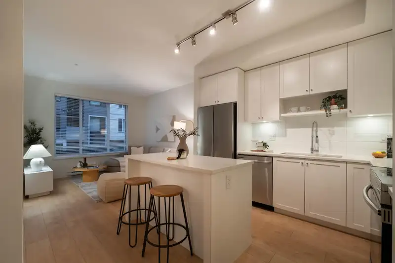 113 15858 FRASER HIGHWAY - photo 4 of 15