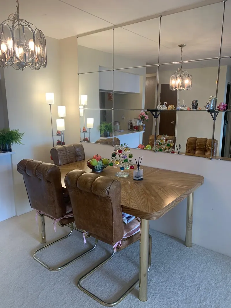 1306 6651 MINORU BOULEVARD - photo 2 of 4