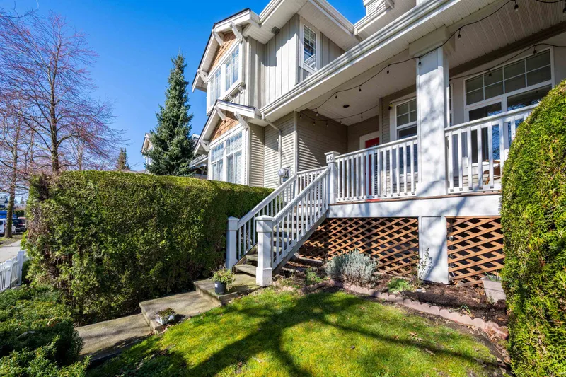 46 14877 58 AVENUE - photo 3 of 25