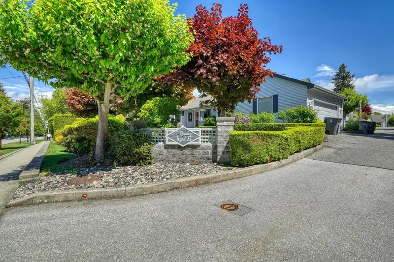 105 1744 128 STREET - photo 1 of 28