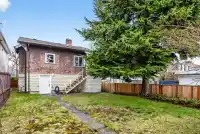 2284 E 45TH AVENUE - thumbnail 1