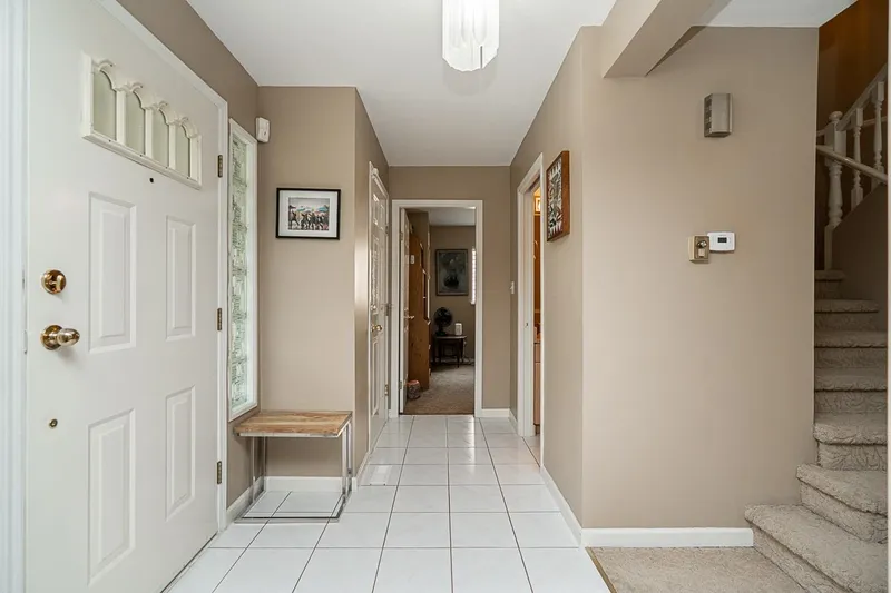 12514 220 STREET - photo 4 of 25