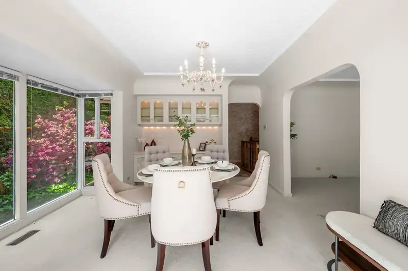 2698 NEWMARKET DRIVE - photo 4 of 40