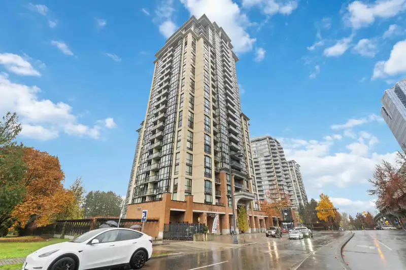 2110 10777 UNIVERSITY DRIVE - photo 1 of 13
