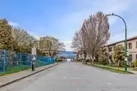 206 1978 VINE STREET - thumbnail 16