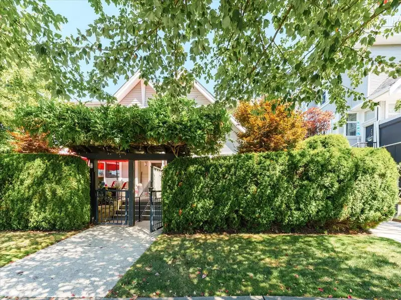 7 1203 MADISON AVENUE - photo 1 of 34