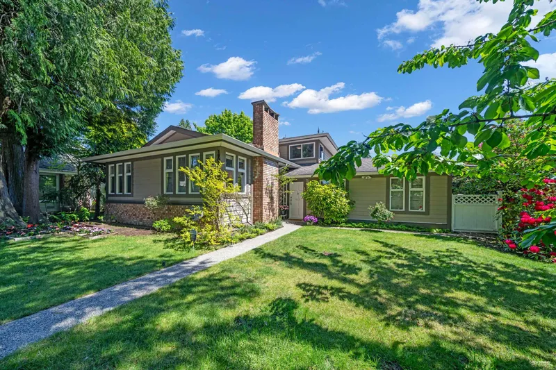 1906 148 STREET - photo 1 of 25