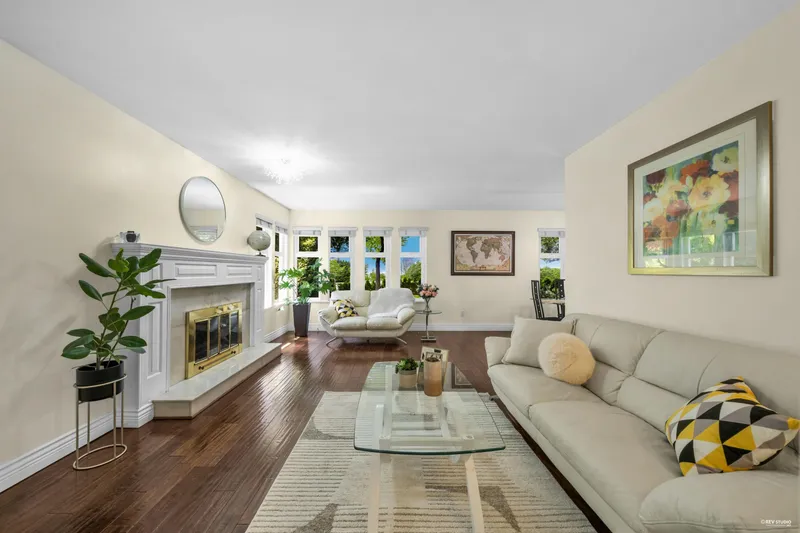 1906 148 STREET - photo 4 of 25